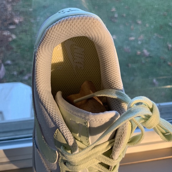 Nike Air Force 1 ‘07 LE Low White Lime Ice Women’s Sneakers - Picture 5 of 8